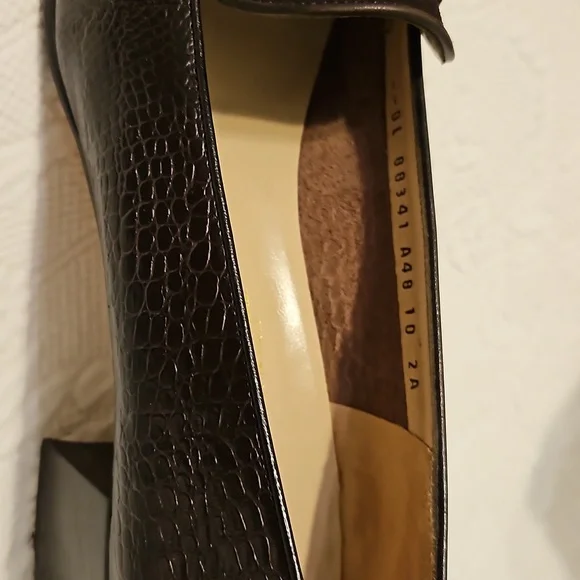 Salvatore Ferragamo Confetto women's shoes size 10 AA - Picture 4 of 11